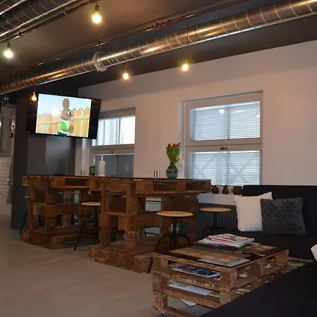 Loft Family Hotel 2*