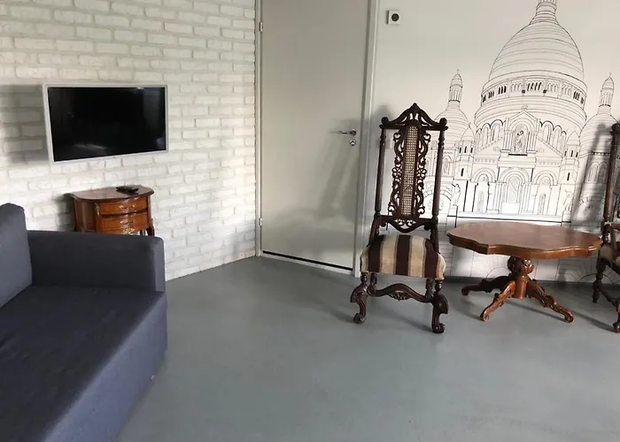 Loft Family إيماترا